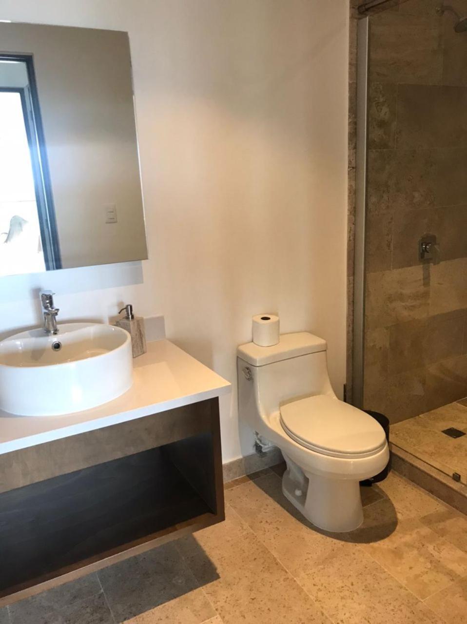 Serenada 514 Modern 2bdr 5min Walk To 5th Av
